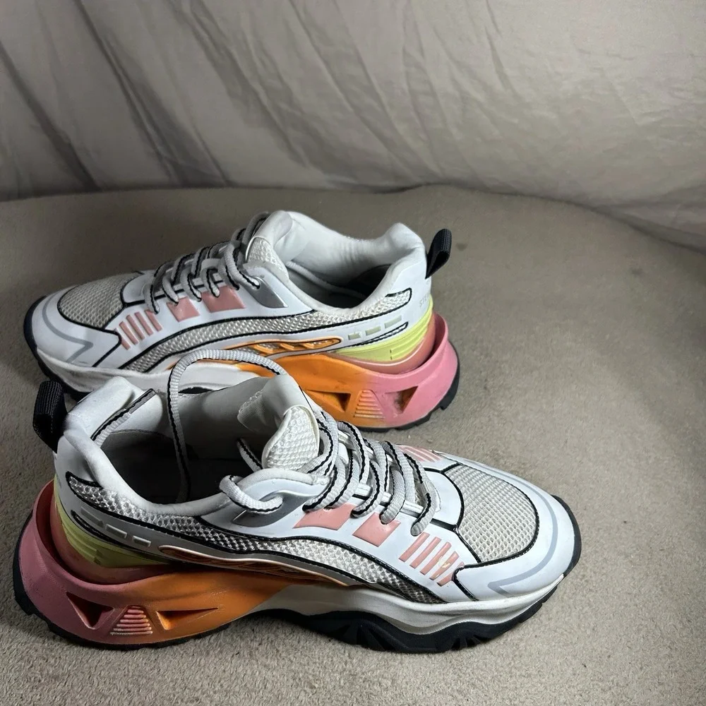 Steve Madden Fennix Womens Size 8 White Pink Orange Chunky Platform Sneakers